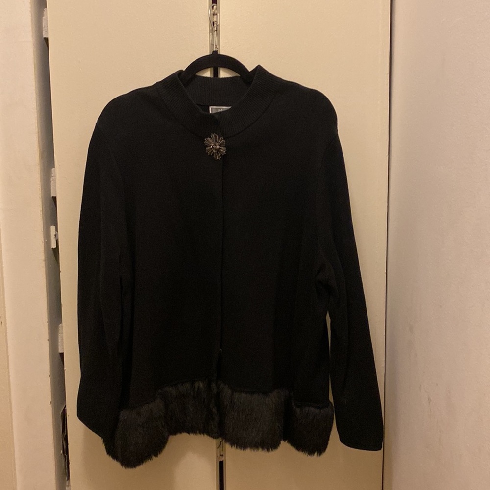 JM Collection - Picture 2 of 7